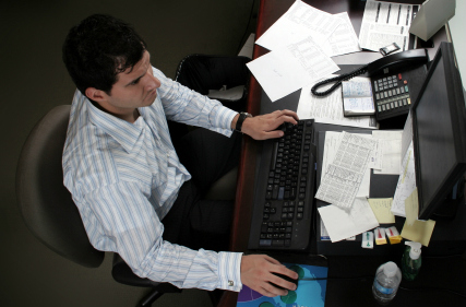unpaid overtime, wage lawsuit